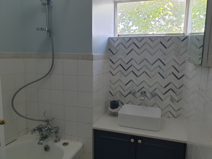 To Let 2 Bedroom Property for Rent in Diep River Western Cape